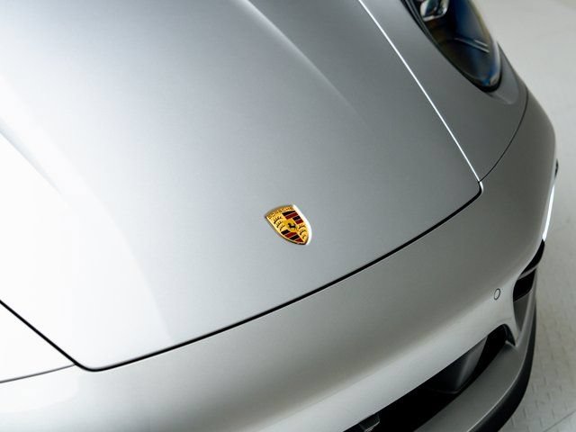Certified 2024 Porsche 911 Targa 4 GTS AWD/4WD image 32