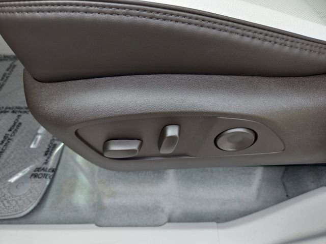 New 2026 GMC Acadia Denali w/ Super Cruise Package FWD image 19