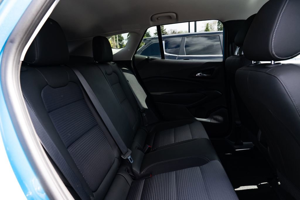 Used 2025 Chevrolet Trax LT image 23