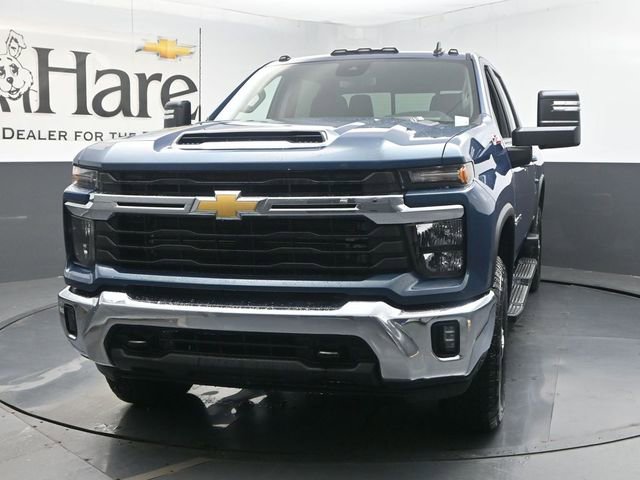 New 2026 Chevrolet Silverado 2500 LT AWD/4WD image 7