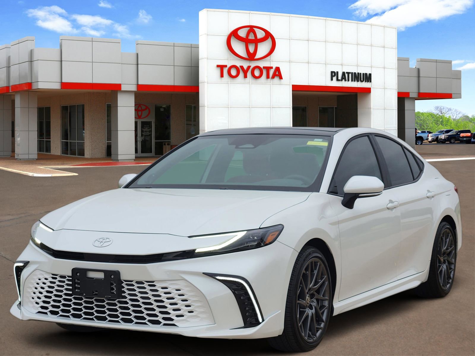 Used 2026 Toyota Camry XSE w/ Premium Package image 2