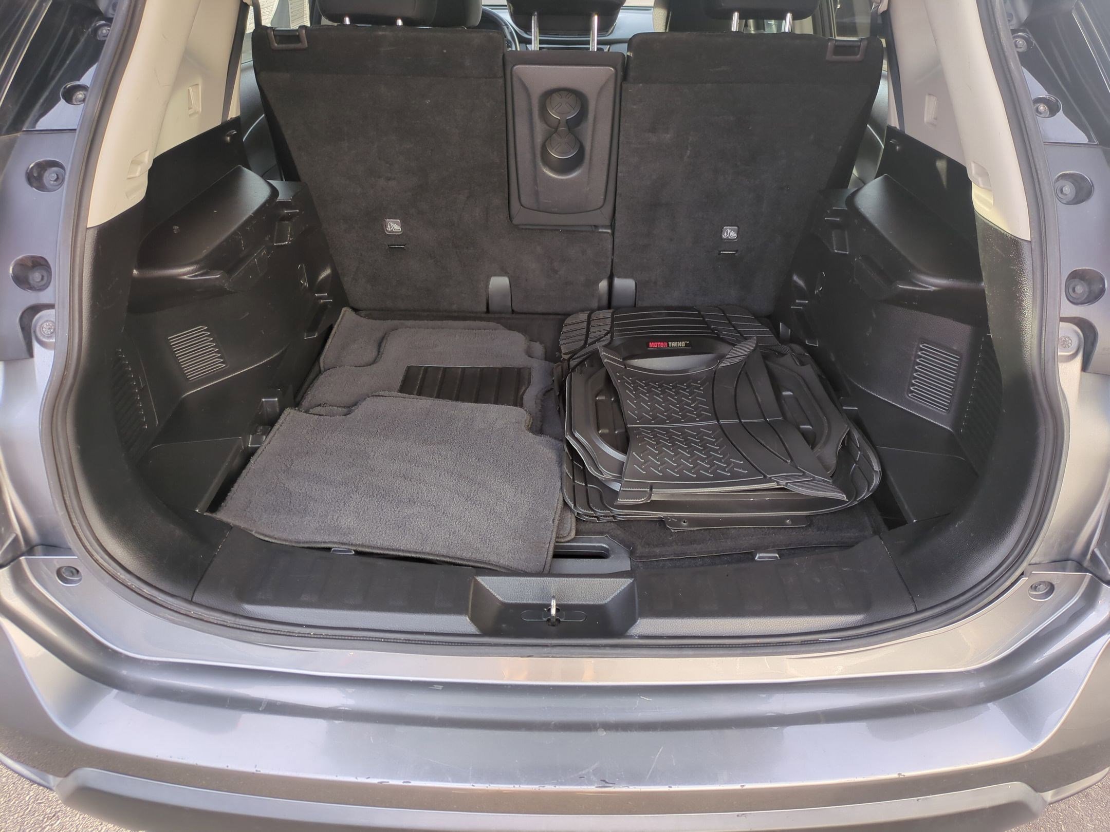 Used 2017 Nissan Rogue SV image 30