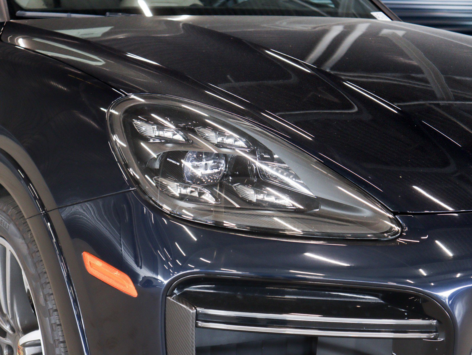 Certified 2022 Porsche Cayenne Turbo image 28