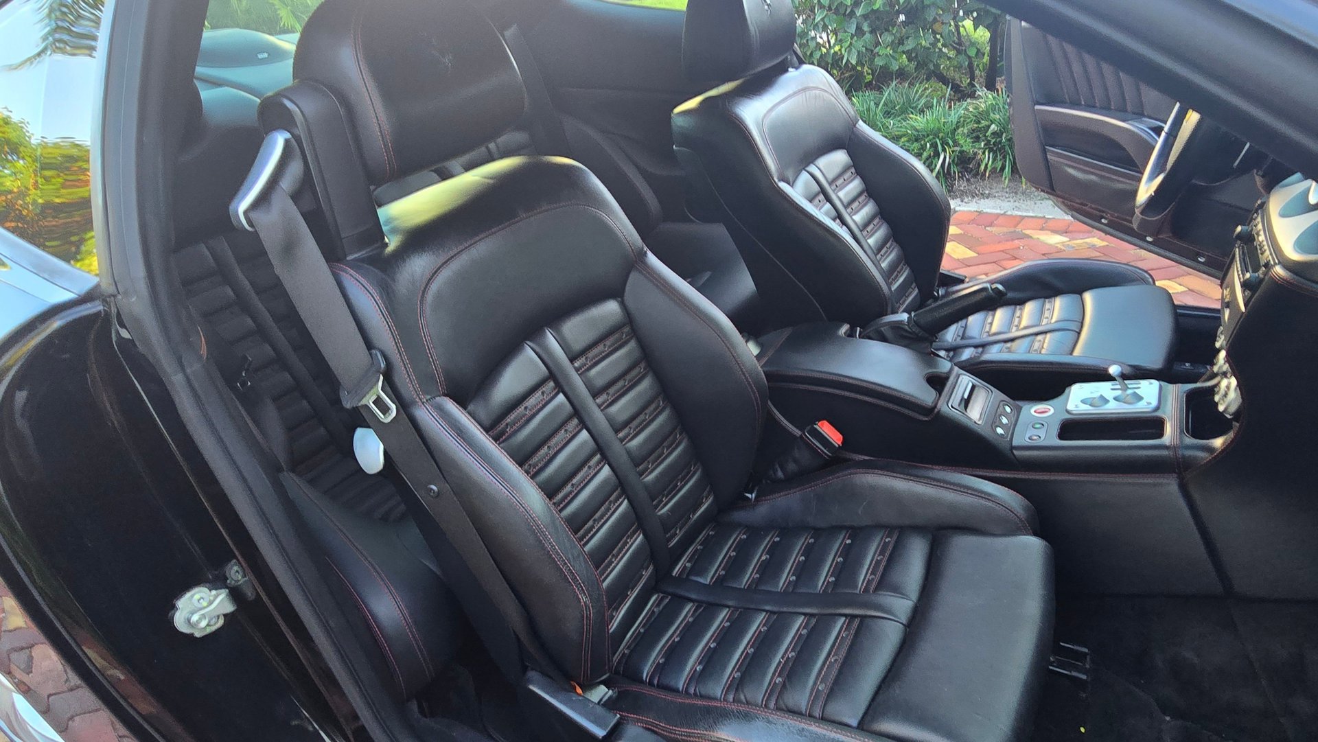 Used 2006 Ferrari 612 Scaglietti image 25