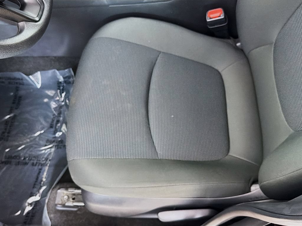 Used 2025 Toyota RAV4 LE AWD/4WD image 21