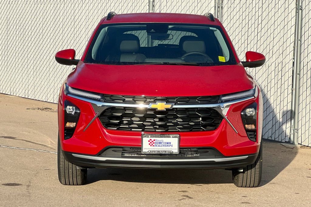 New 2026 Chevrolet Trax LT w/ Driver Confidence Package image 6