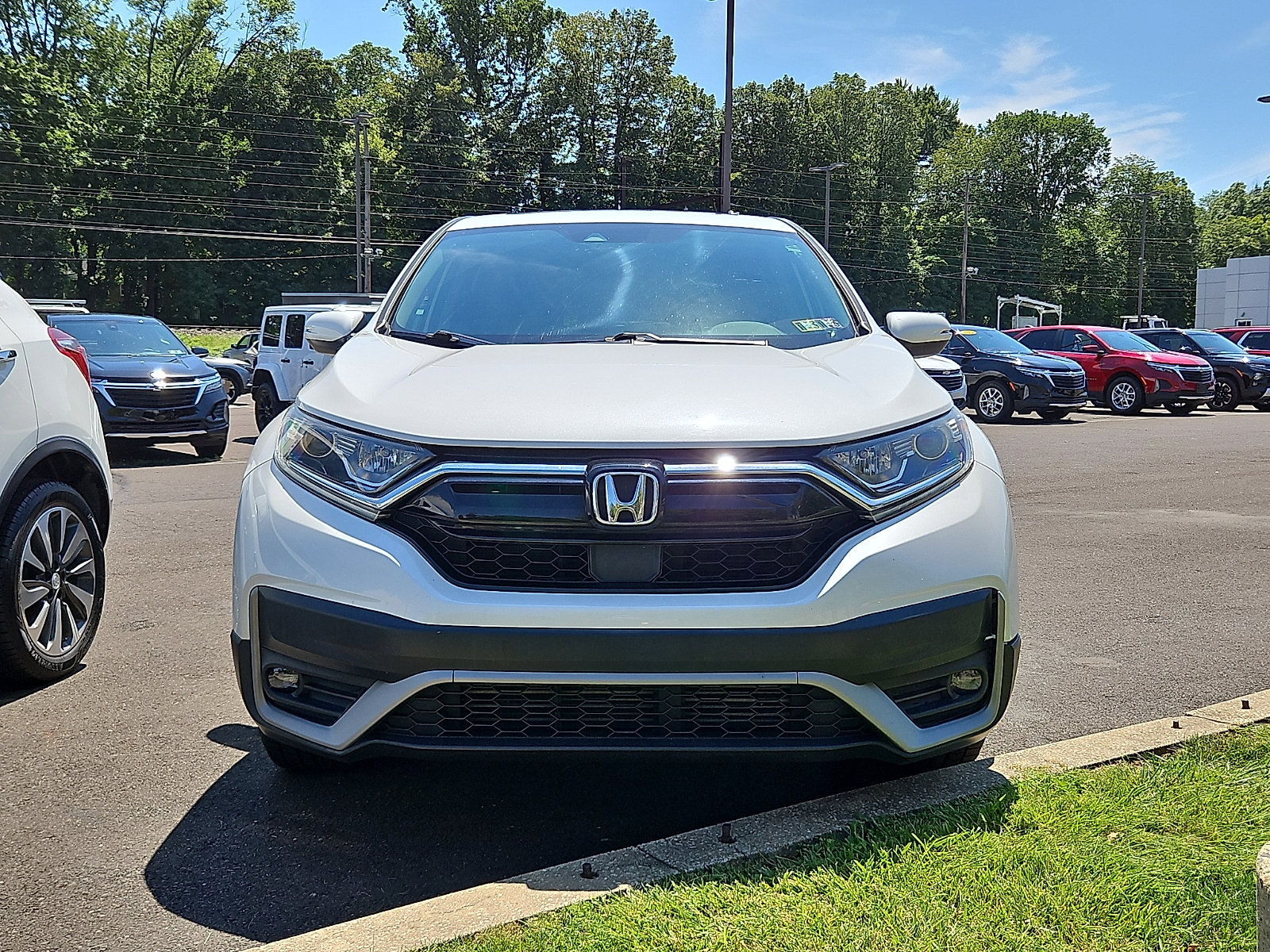 Used 2020 Honda CR-V EX image 2