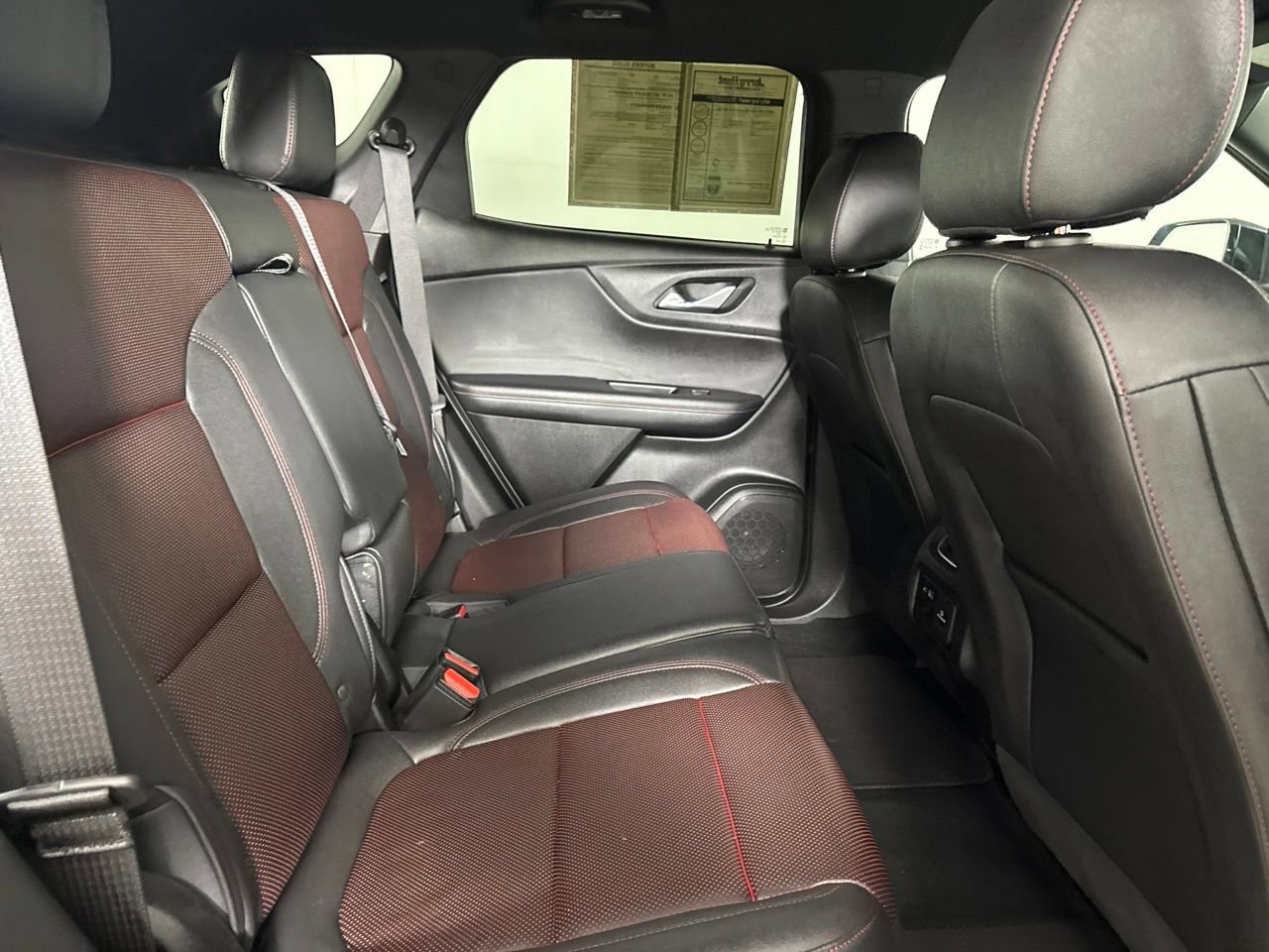 Used 2025 Chevrolet Blazer RS FWD image 27