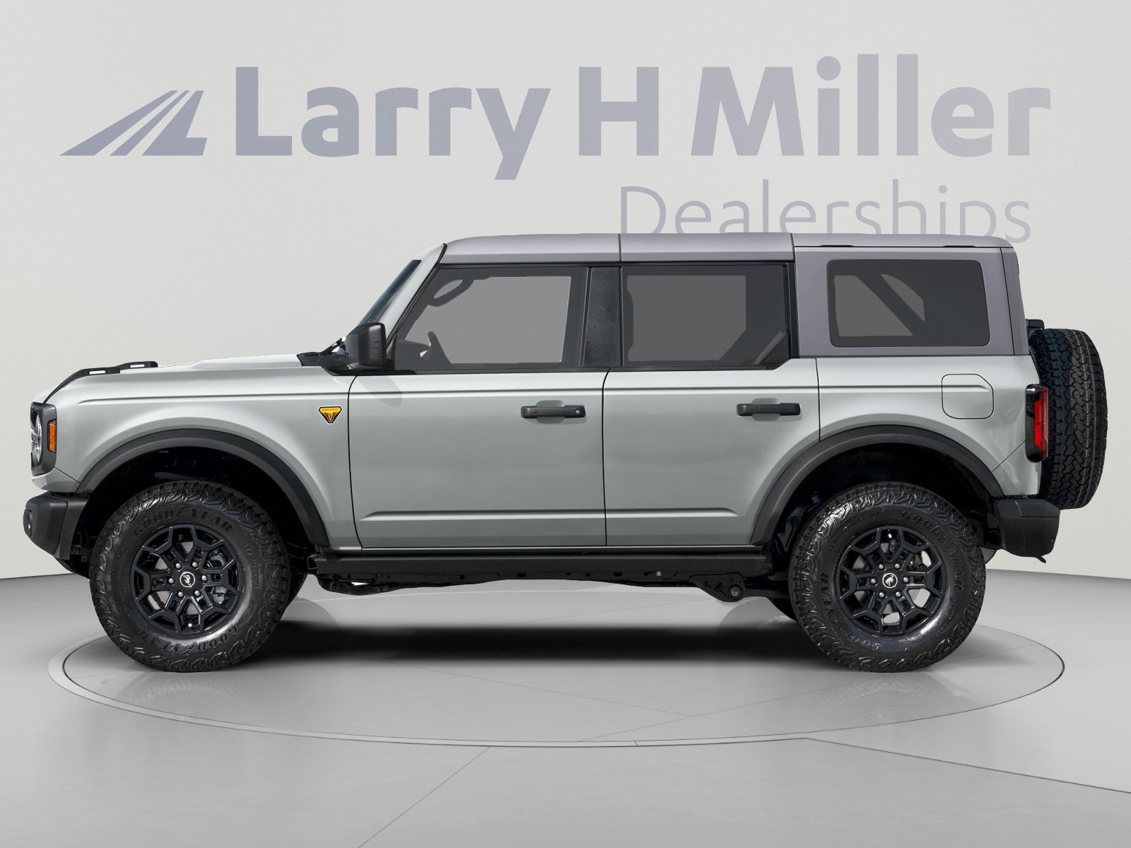 New 2026 Ford Bronco Badlands AWD/4WD image 18