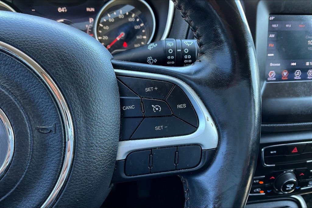 Used 2018 Jeep Compass Latitude w/ Popular Equipment Group FWD image 21