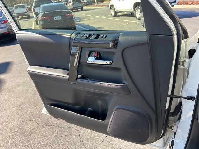 Used 2022 Toyota 4Runner TRD Off-Road image 26