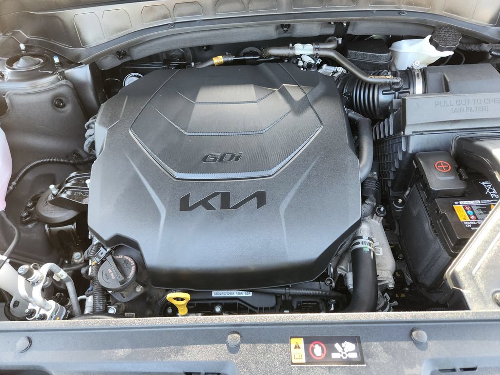 Certified 2024 Kia Telluride EX w/ EX Captain's Chair Package AWD/4WD image 36