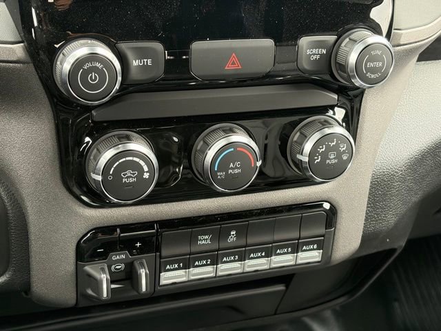 New 2026 RAM 2500 Tradesman AWD/4WD image 22