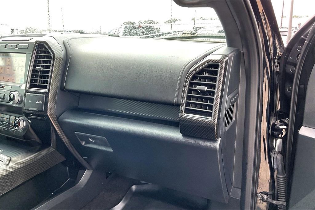 Used 2019 Ford F150 Lariat w/ Equipment Group 502A Luxury AWD/4WD image 23