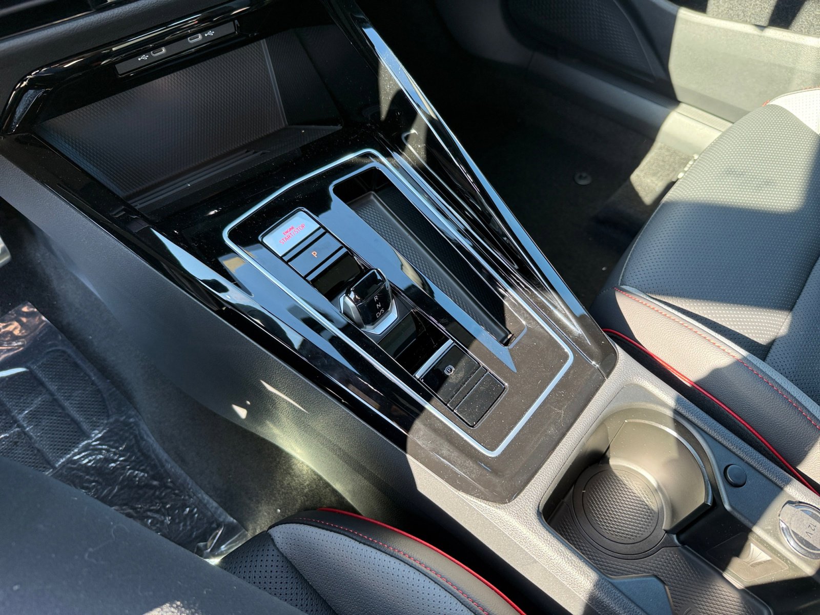 New 2025 Volkswagen GTI SE image 13