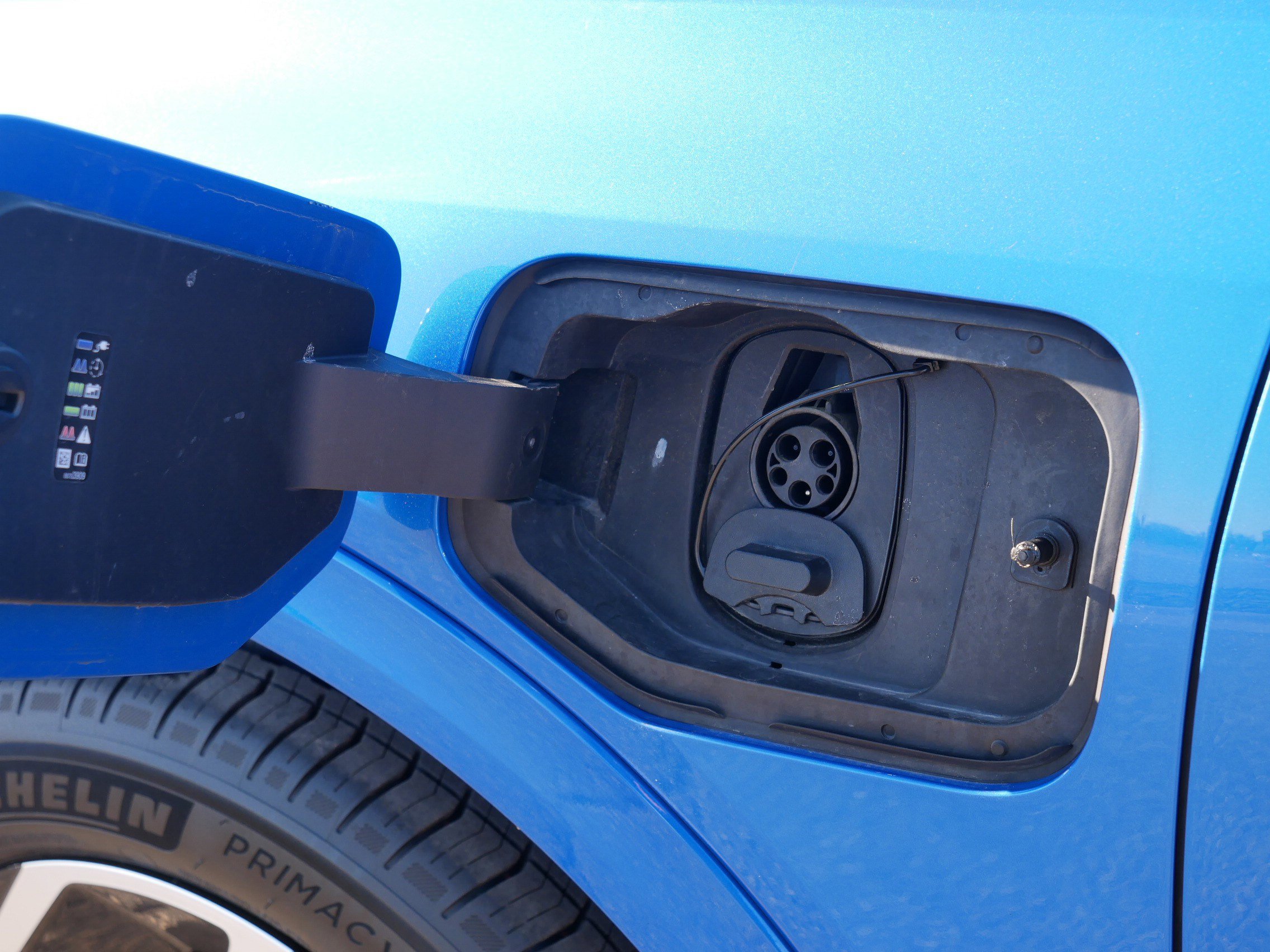 Used 2024 Chevrolet Equinox EV LT image 35