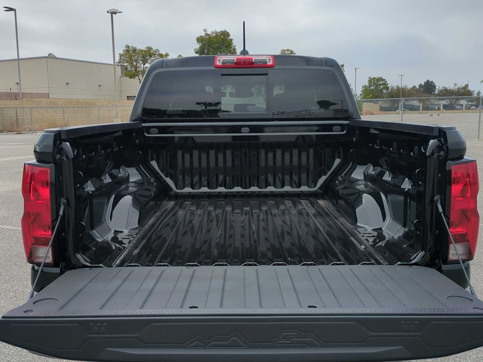 New 2026 Chevrolet Colorado W/T w/ WT Custom Package RWD image 25