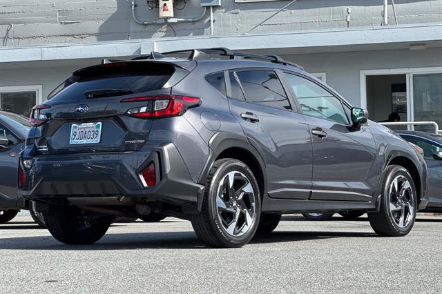 Used 2024 Subaru Crosstrek 2.5i Limited w/ Popular Package #4A AWD/4WD image 3