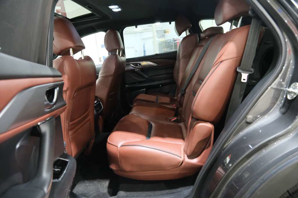 Used 2016 MAZDA CX-9 Signature AWD/4WD image 21