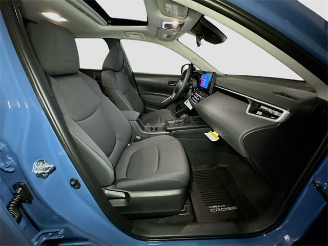 New 2026 Toyota Corolla Cross LE image 32