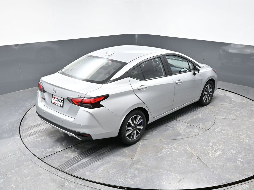Used 2023 Nissan Versa SV image 37