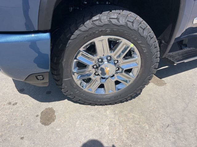 New 2026 Chevrolet Silverado 2500 High Country w/ Technology Package AWD/4WD image 47