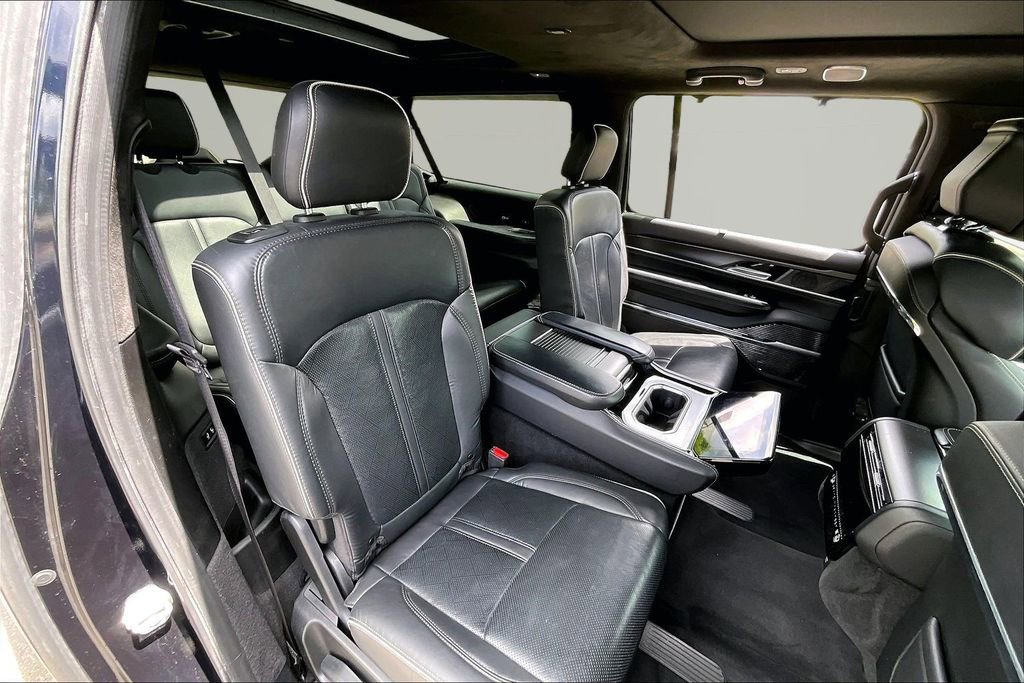 Used 2024 Jeep Grand Wagoneer L Series II w/ Quick Order Packagew 28T AWD/4WD image 17