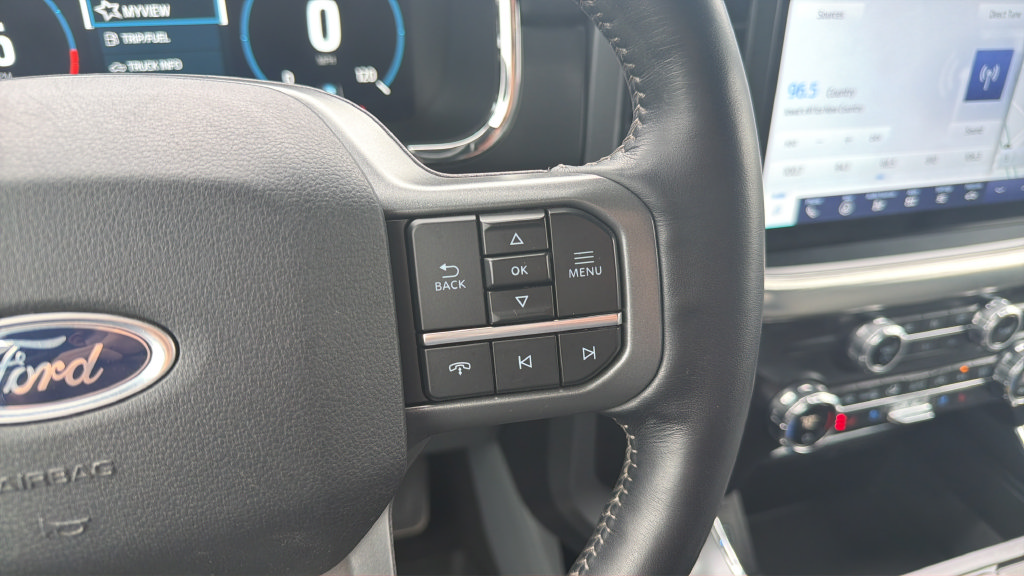 Used 2021 Ford F150 Lariat w/ Max Trailer Tow Package AWD/4WD image 23