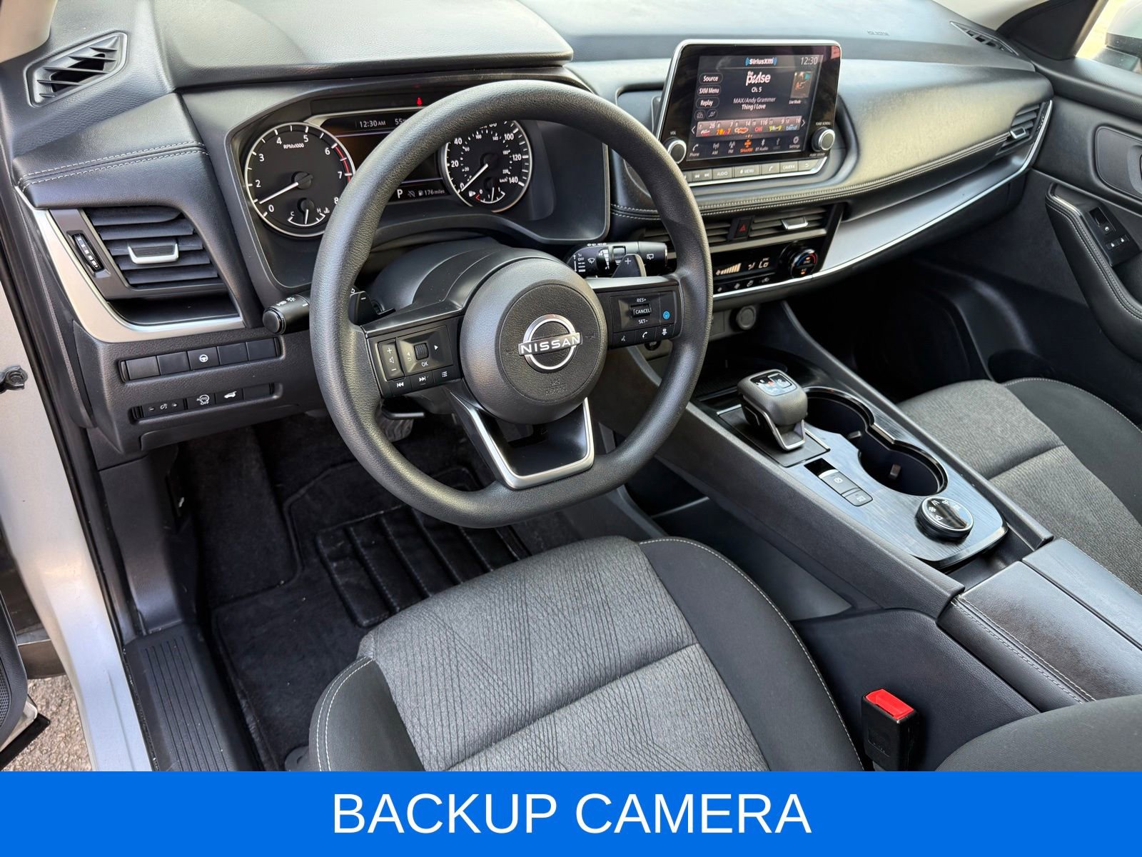 Used 2024 Nissan Rogue SV image 15