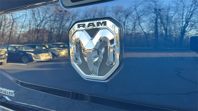Used 2024 RAM 2500 Big Horn w/ Bed Utility Group image 33