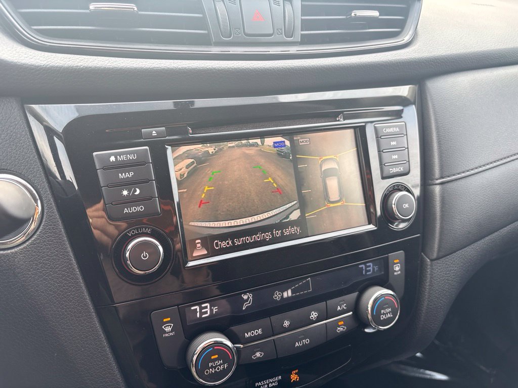 Used 2018 Nissan Rogue SV w/ Premium Package AWD/4WD image 23