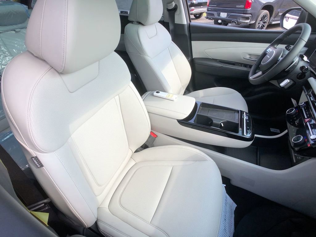 New 2025 Hyundai Tucson SEL image 28