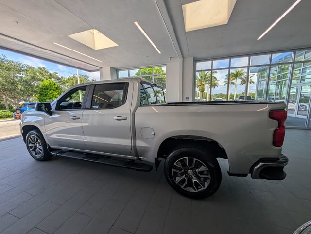 Certified 2022 Chevrolet Silverado 1500 LT RWD image 11