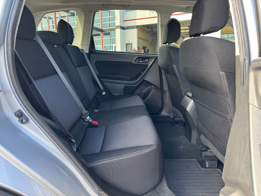 Used 2015 Subaru Forester 2.5i Premium AWD/4WD image 18