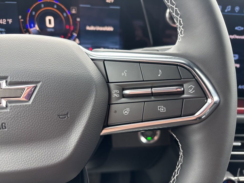 New 2026 Chevrolet Traverse Z71 w/ Driver Confidence Package image 16