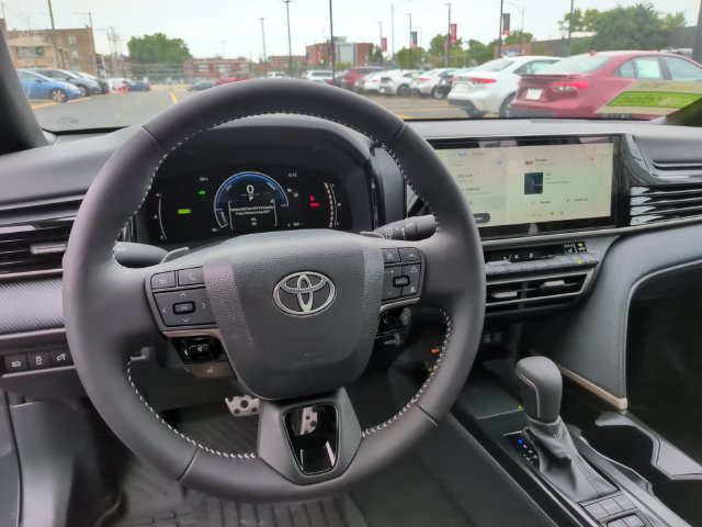 Used 2026 Toyota Camry SE w/ Multimedia Upgrade Package FWD image 24