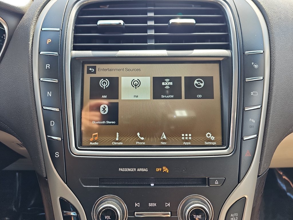 Used 2017 Lincoln MKX Reserve AWD/4WD image 21
