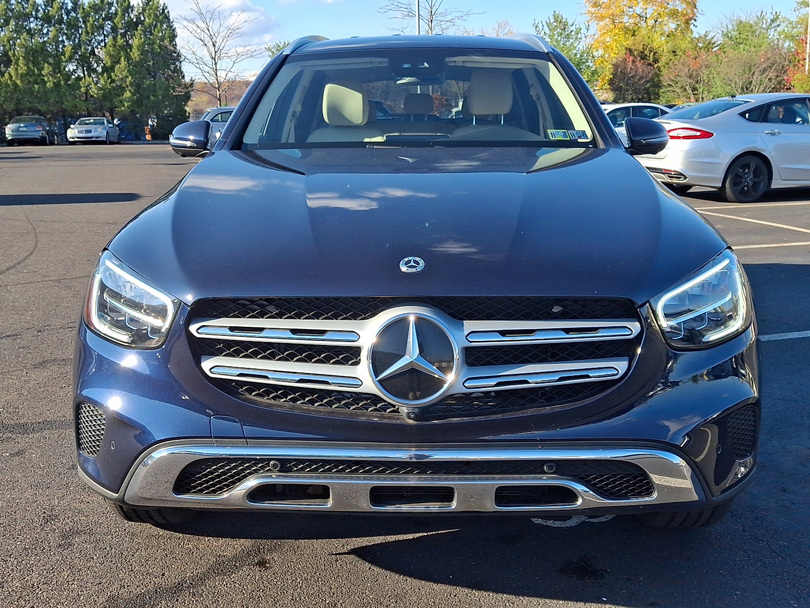 Used 2022 Mercedes-Benz GLC 300 4MATIC image 2