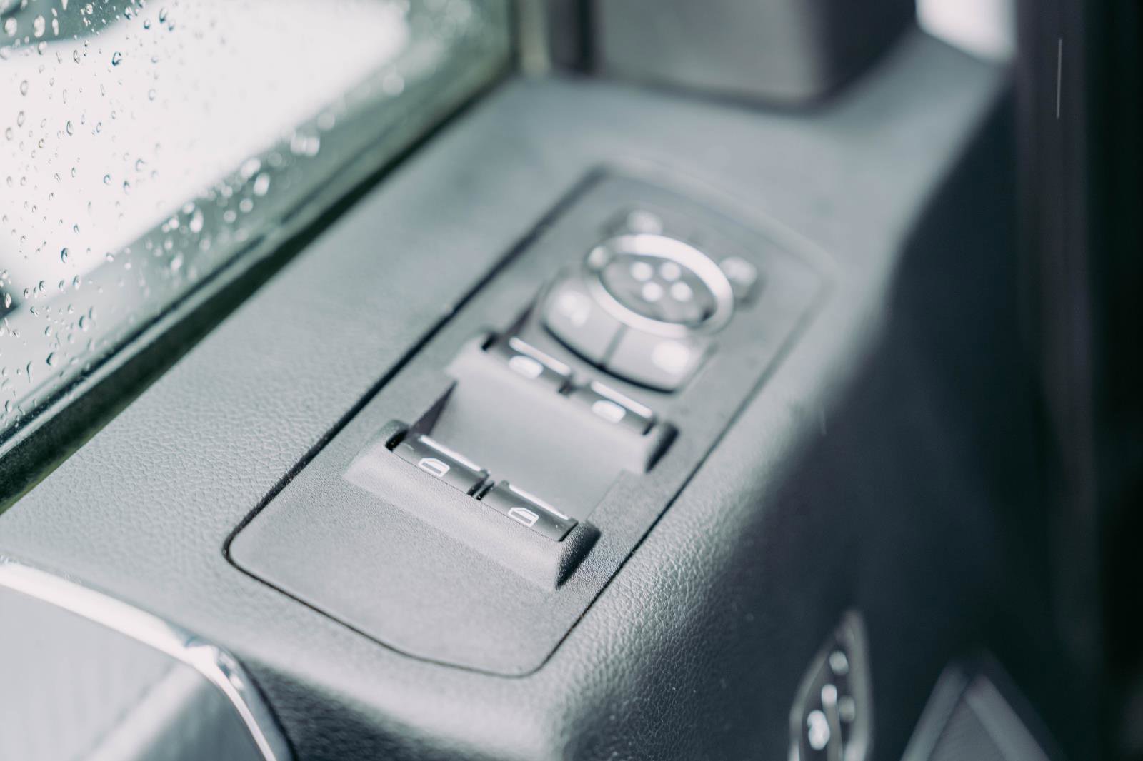 Used 2020 Ford F150 Lariat w/ Equipment Group 502A Luxury image 15