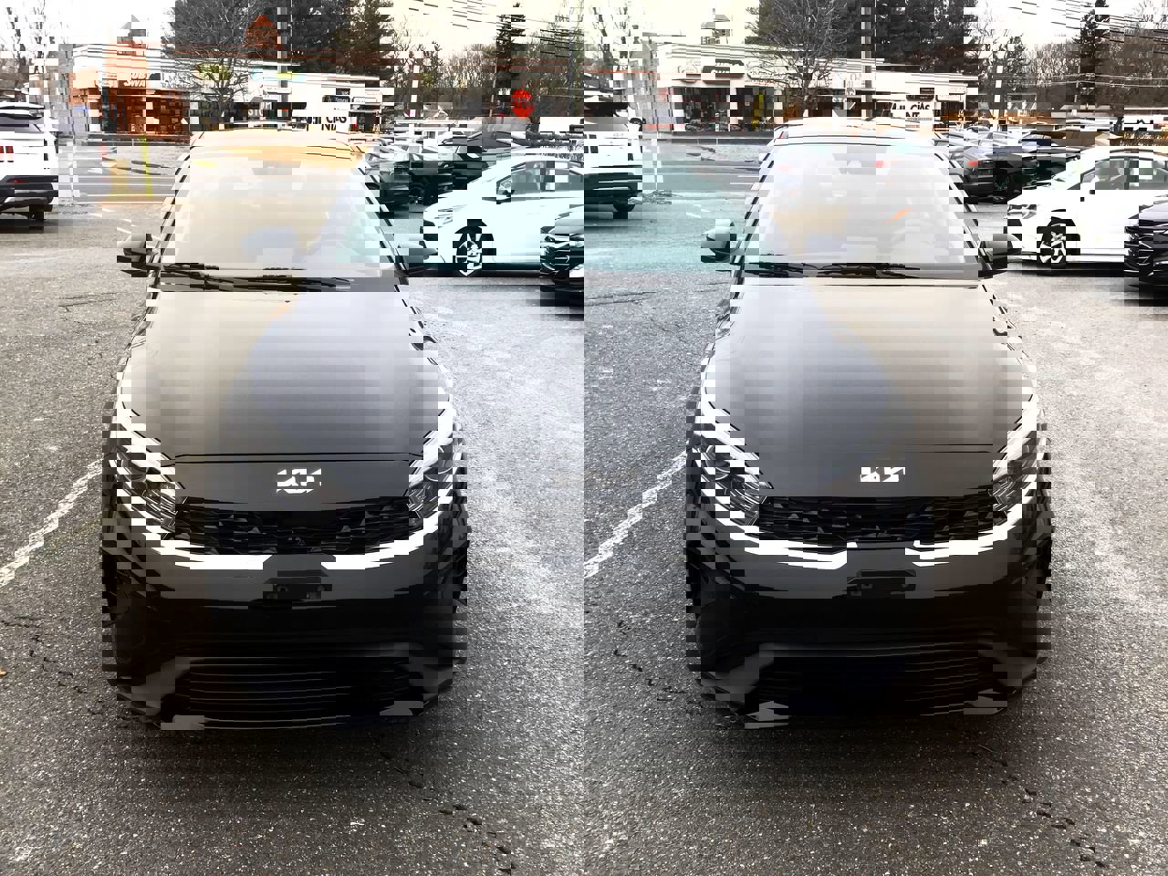 Certified 2023 Kia Forte LXS image 3