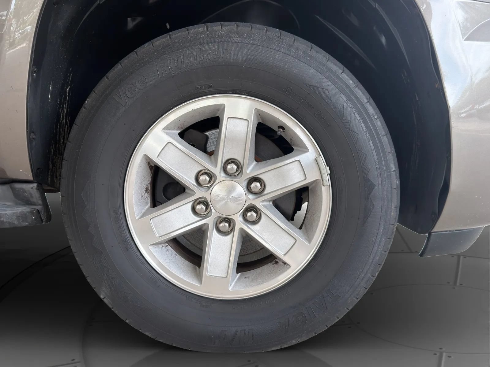 Used 2013 GMC Yukon SLT AWD/4WD image 23