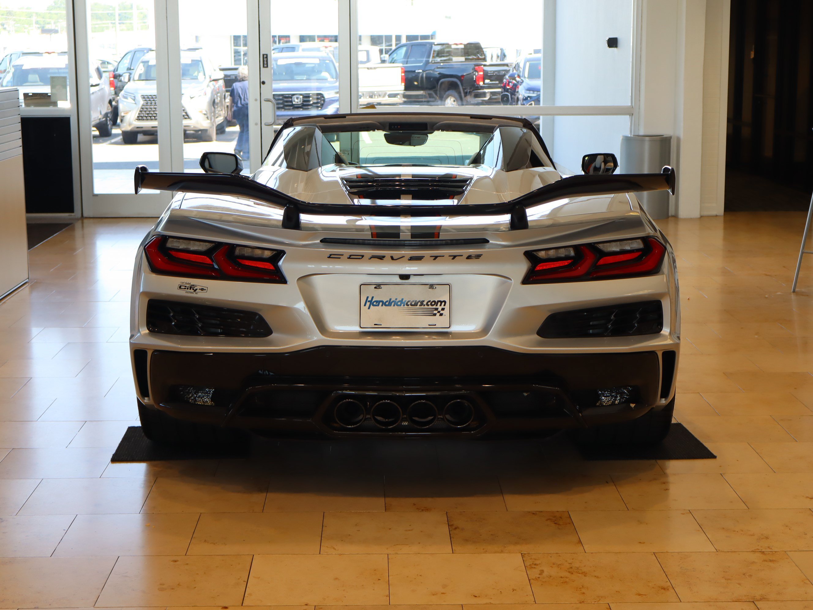 Used 2026 Chevrolet Corvette Z06 RWD image 9