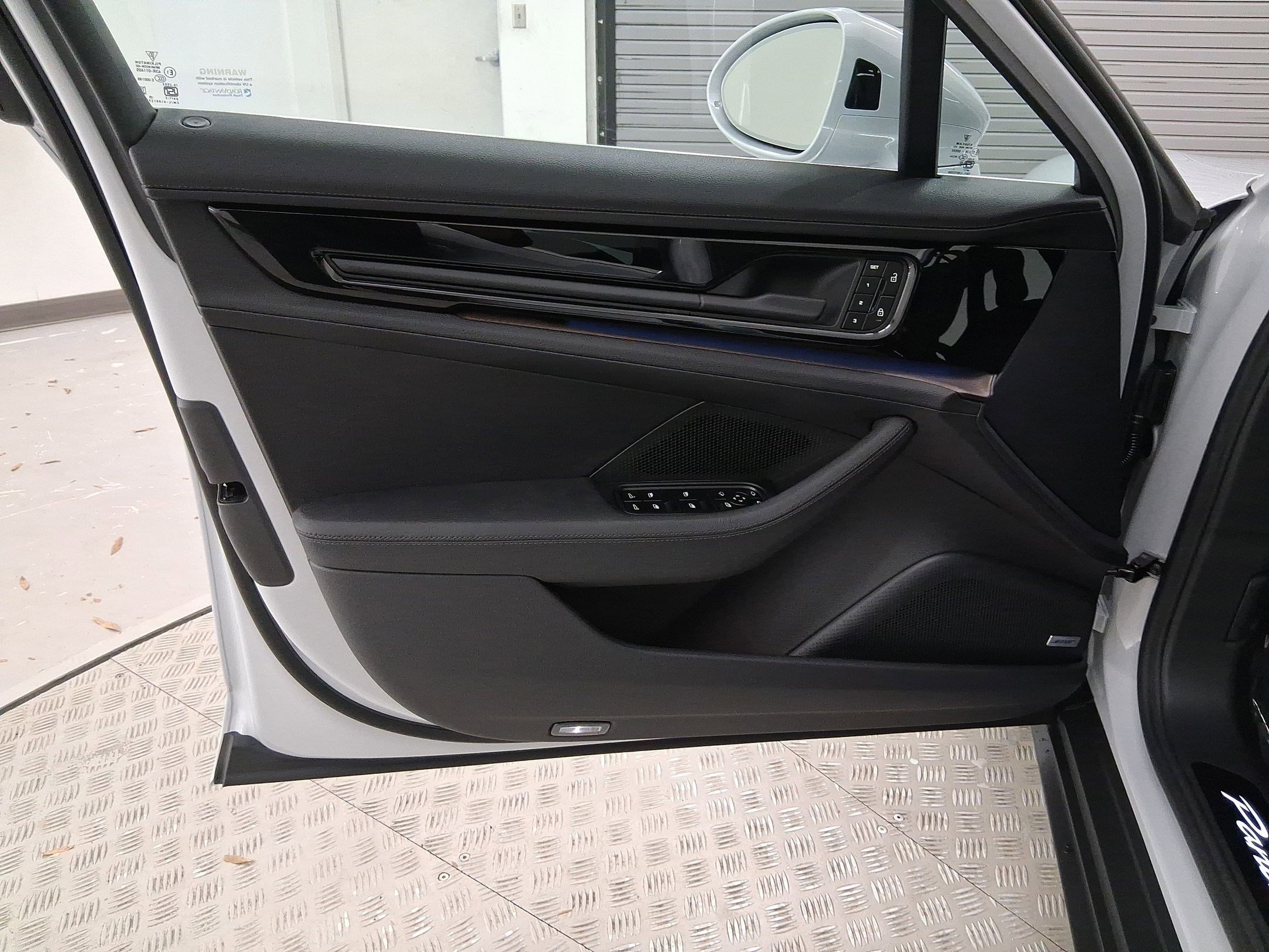 New 2026 Porsche Panamera 4 image 22