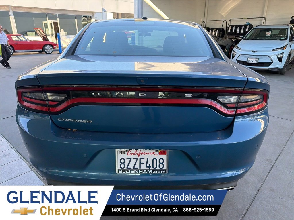 Used 2021 Dodge Charger SXT image 6