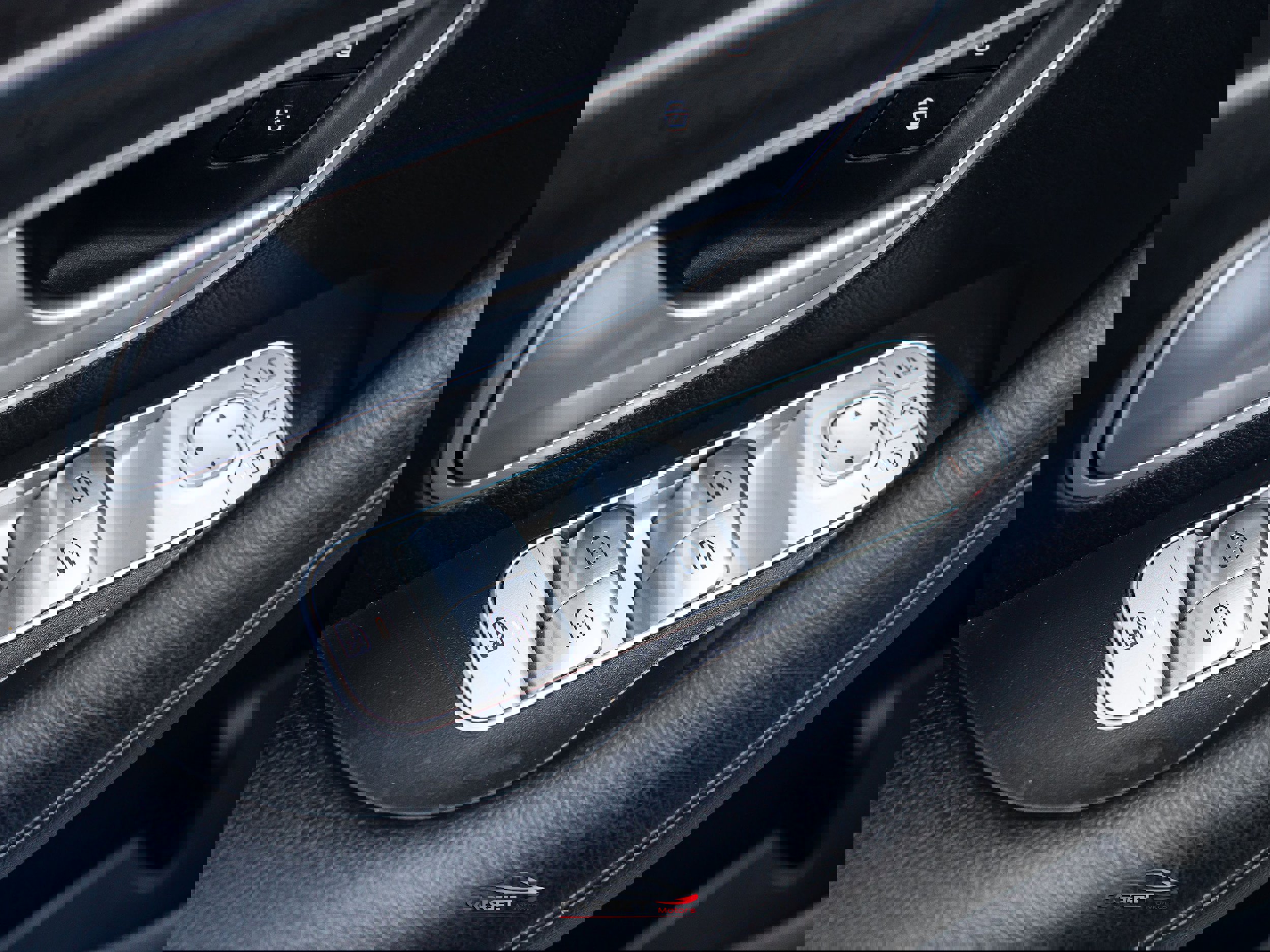 Used 2021 Mercedes-Benz GLS 450 4MATIC image 42