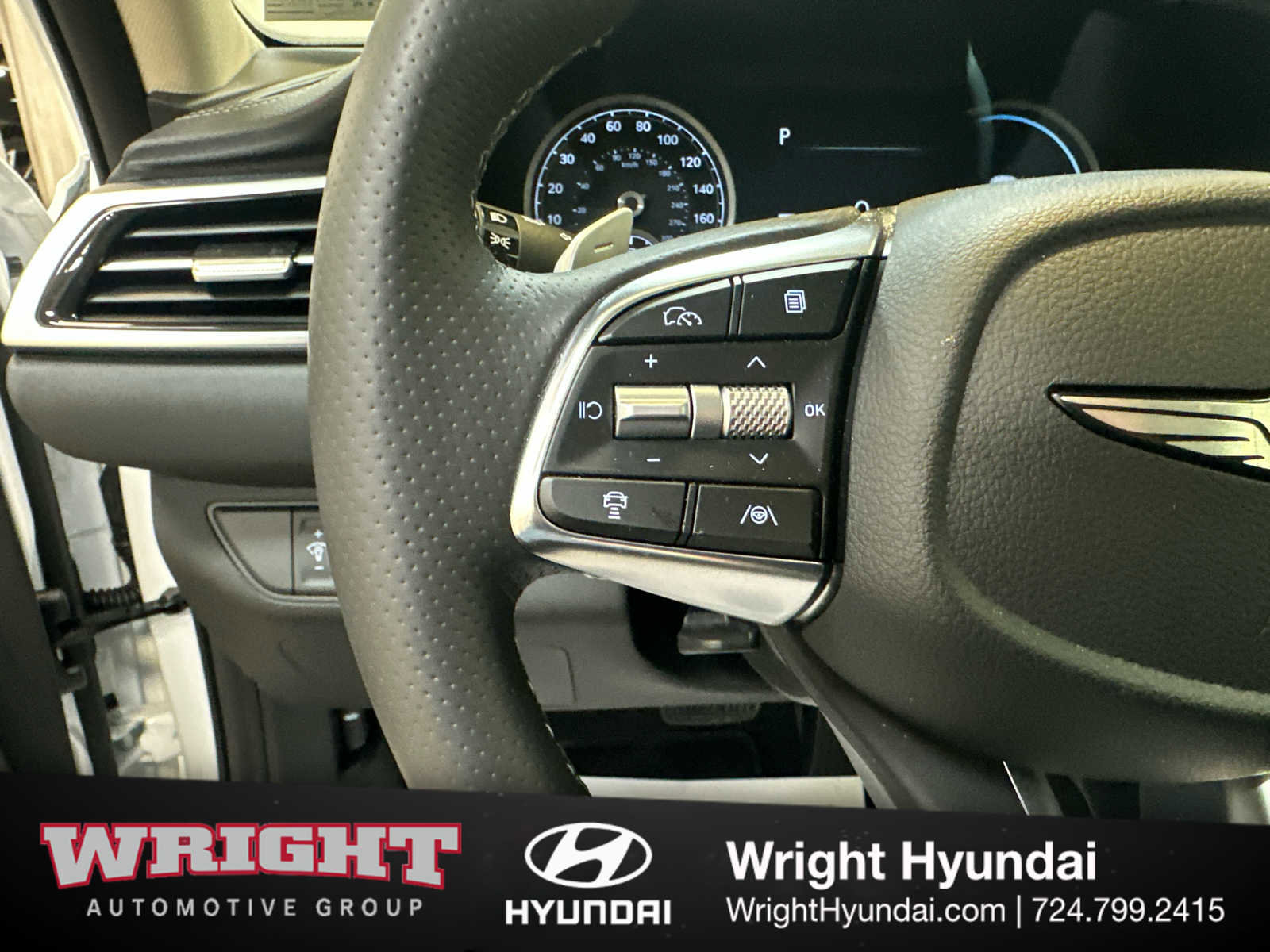 Certified 2025 Genesis G70 2.5T image 22