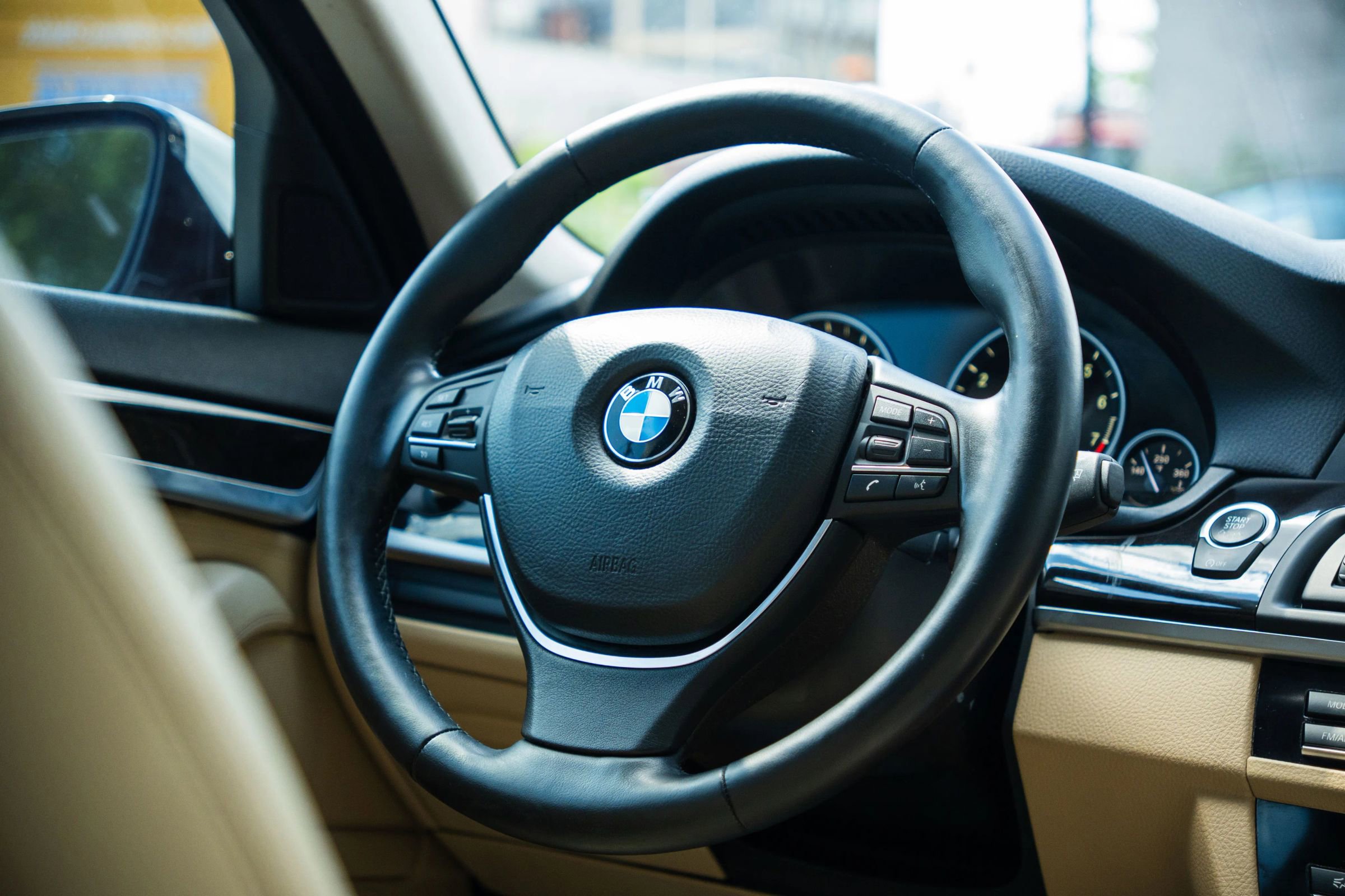 Used 2014 BMW 535i xDrive Sedan image 16