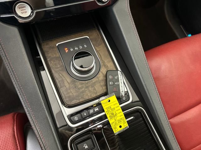 Used 2019 Jaguar F-PACE R-Sport image 20