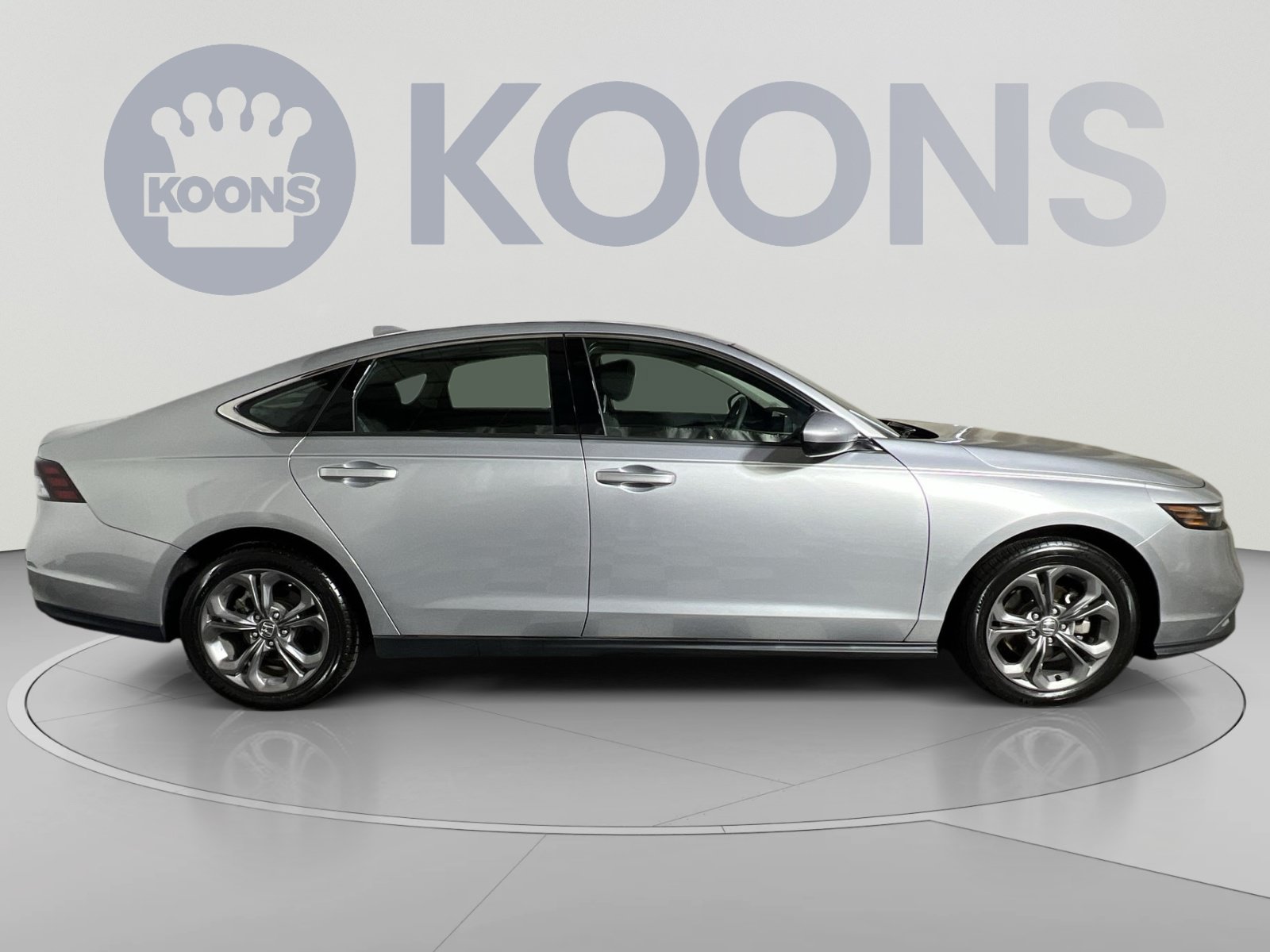 Used 2024 Honda Accord EX image 8