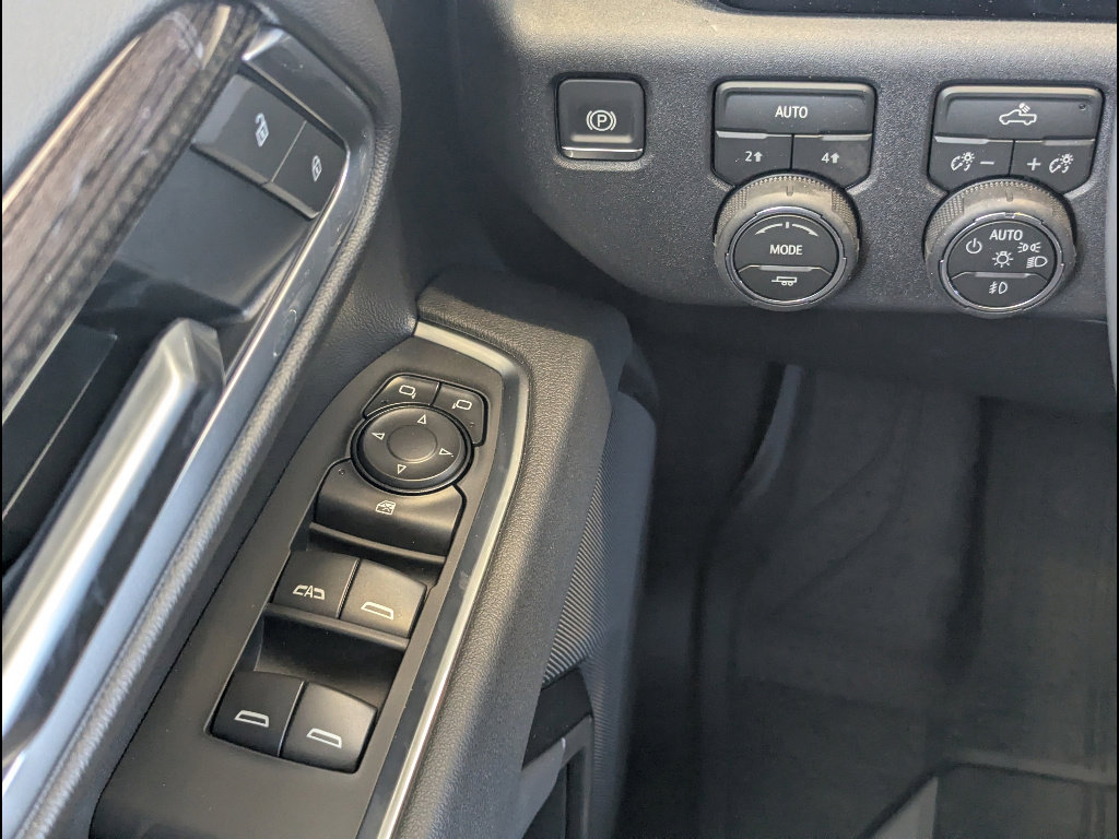 New 2026 Chevrolet Silverado 1500 RST w/ Redline Edition AWD/4WD image 21
